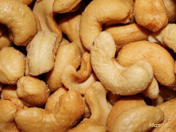 Price and buy bulk wholesale cashew nuts + cheap sale