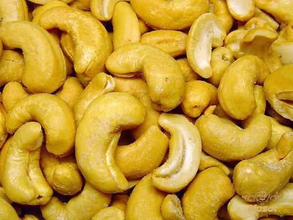 Buy cashew kernel market + great price with guaranteed quality